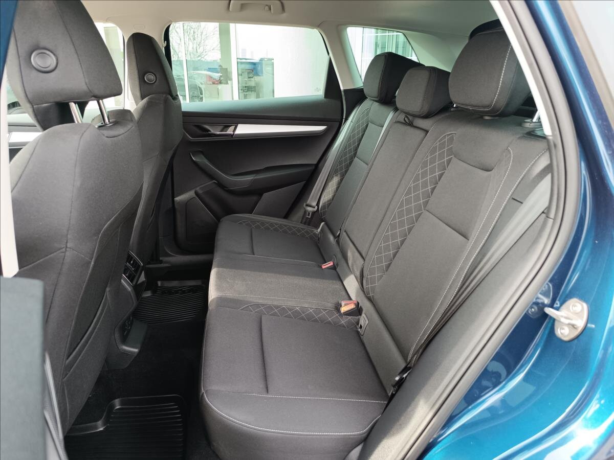 Škoda Karoq SUV / Terénní 1,5 l 110 kw