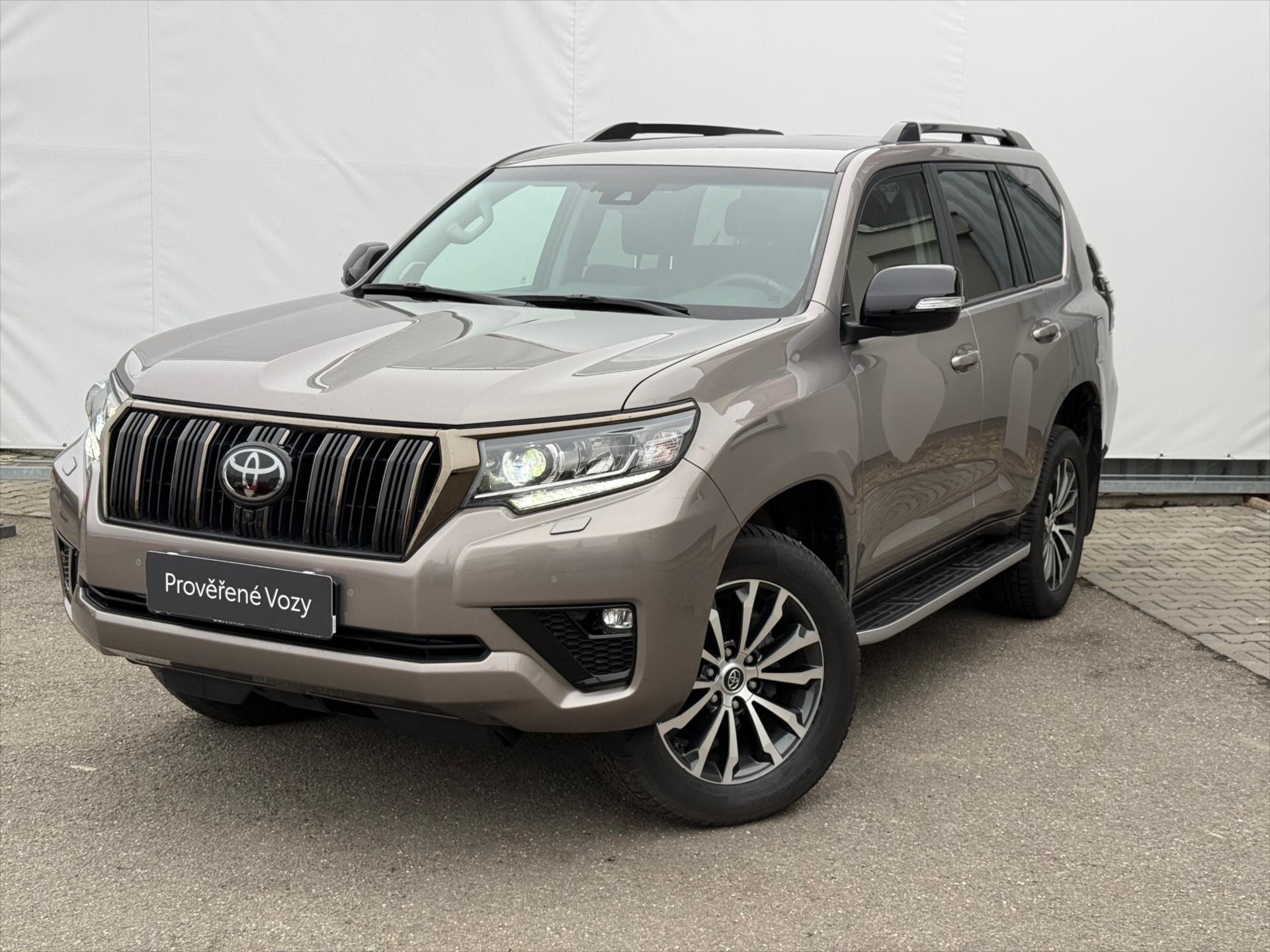 Toyota Land Cruiser SUV 2,8 l 150 kw