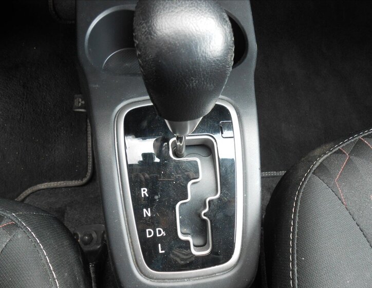 Mitsubishi Space Hatchback 1,2 l 59 kw