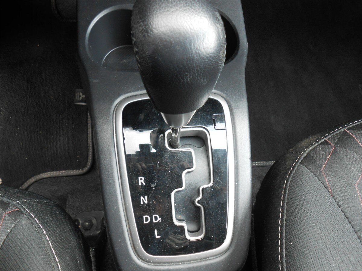 Mitsubishi Space Hatchback 1,2 l 59 kw