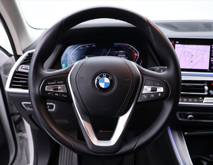 BMW X5 SUV / Terénní 3,0 l 245 kw