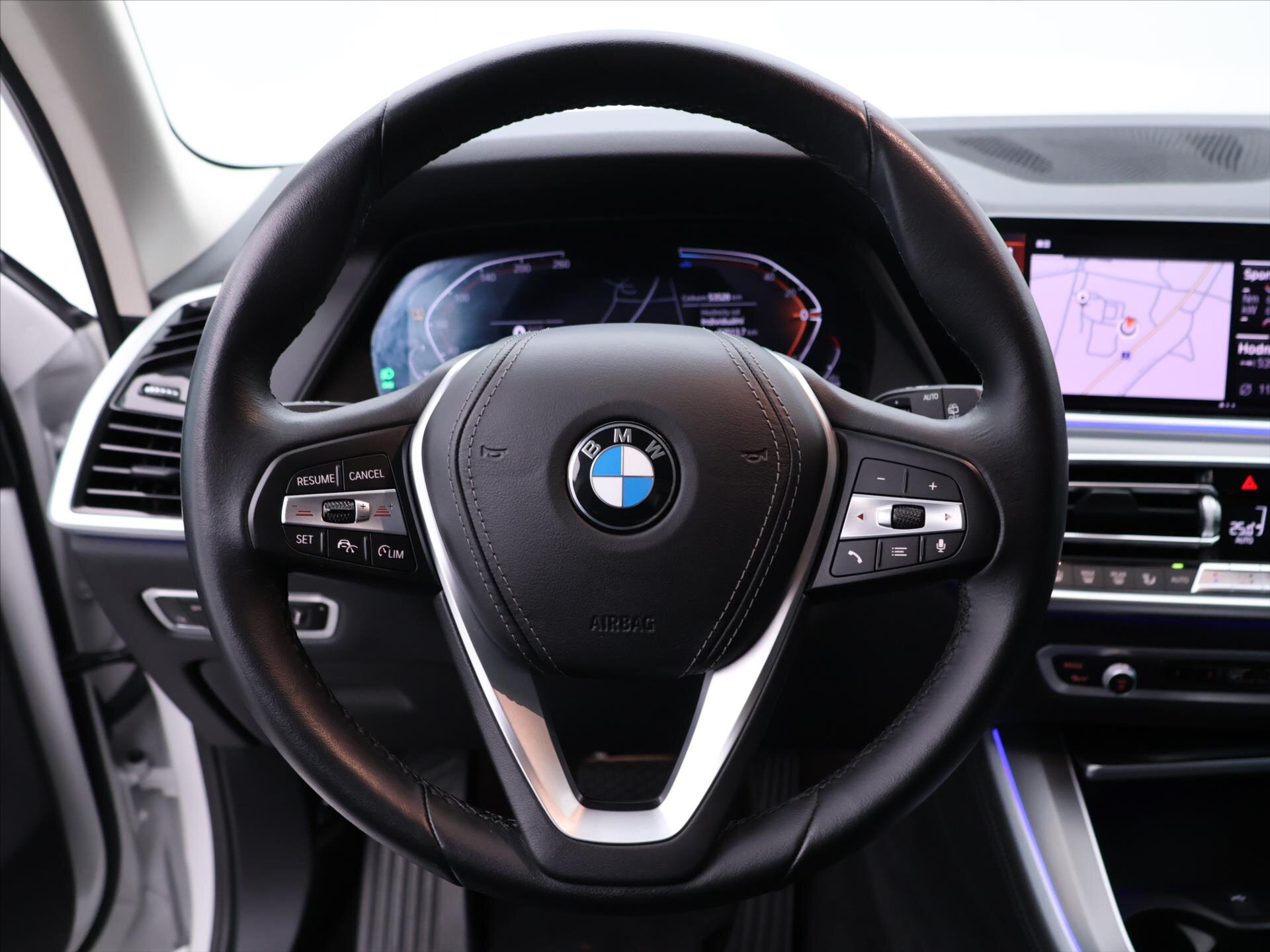 BMW X5 SUV / Terénní 3,0 l 245 kw