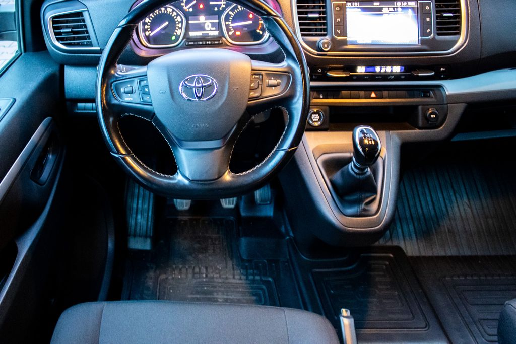 Toyota ProAce