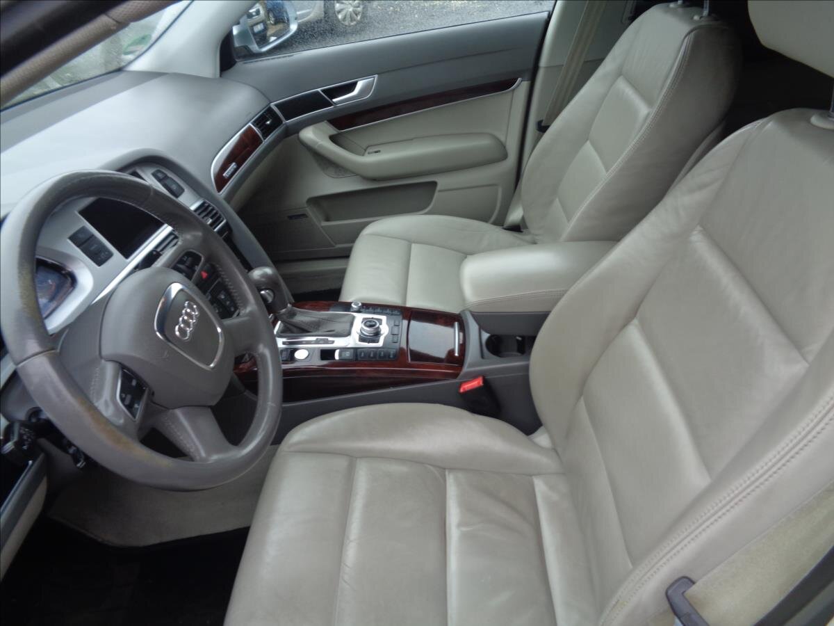 Audi A6 Kombi 3,0 l 176 kw