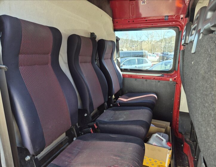 Citroën Jumper Skříň 2,2 l 110 kw