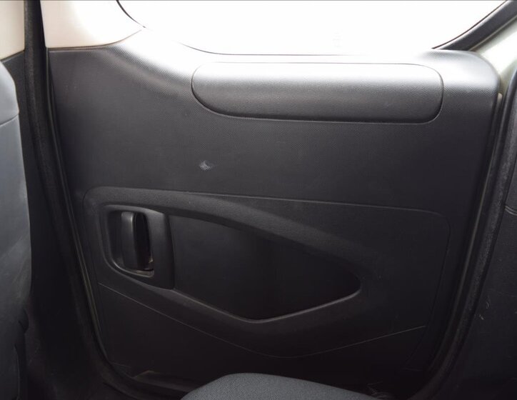 Peugeot Partner Kombi 1,6 l 66 kw