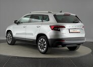 Škoda Karoq SUV / Terénní 1,5 l 110 kw