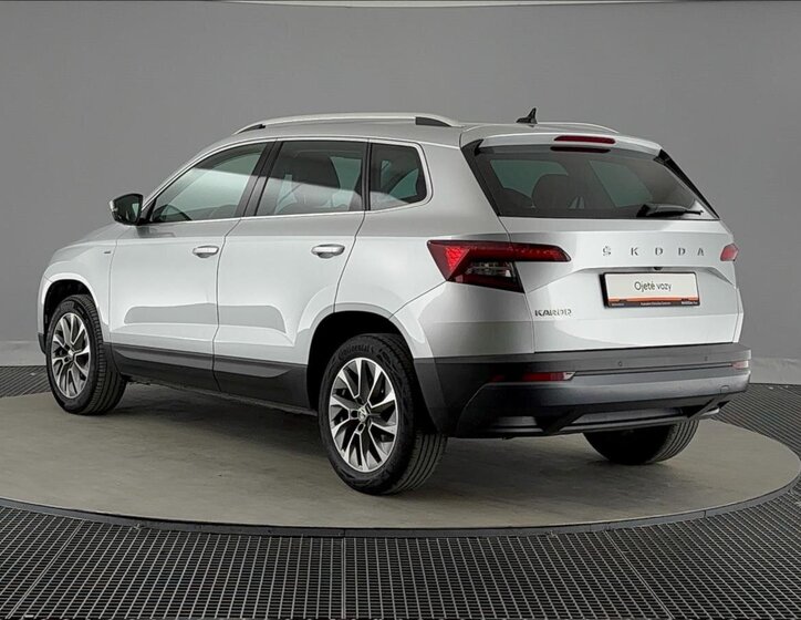 Škoda Karoq SUV / Terénní 1,5 l 110 kw