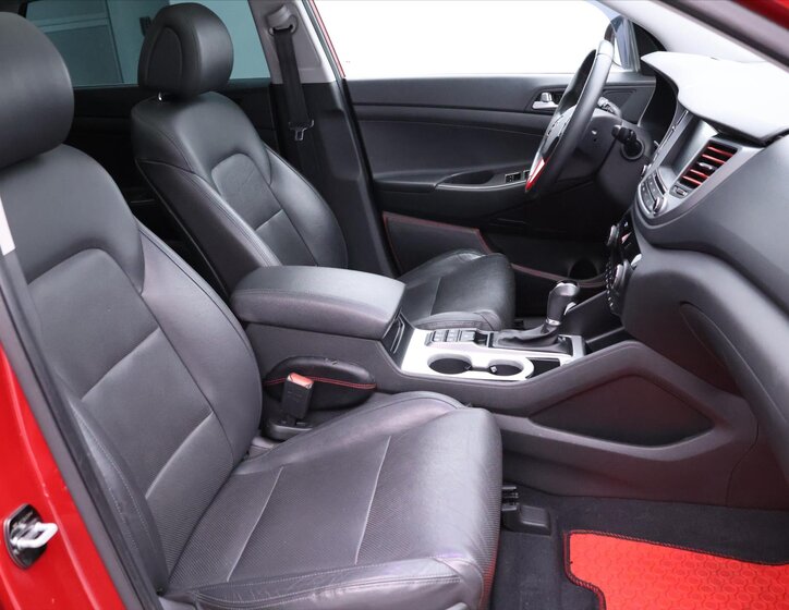 Hyundai Tucson SUV 1,6 l 130 kw