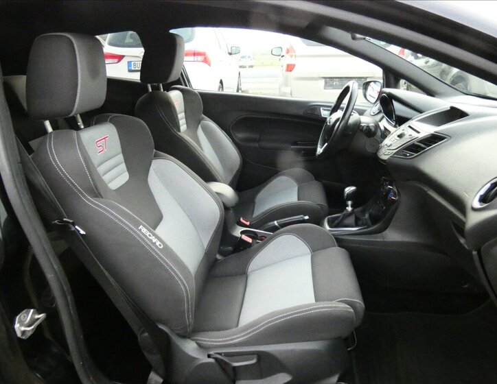 Ford Fiesta Hatchback 1,6 l 134 kw