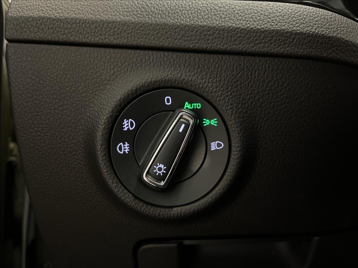 Škoda Superb Liftback 2,0 l 140 kw