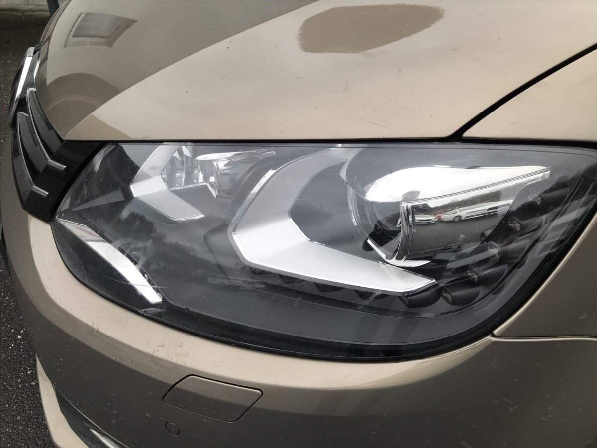 Volkswagen Sharan MPV 2,0 l 110 kw