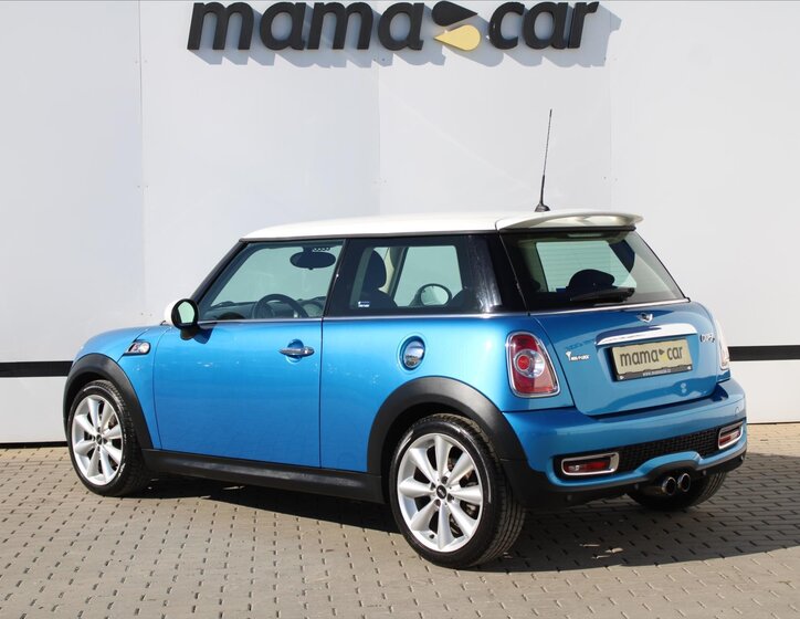 Mini Cooper Hatchback 1,6 l 135 kw