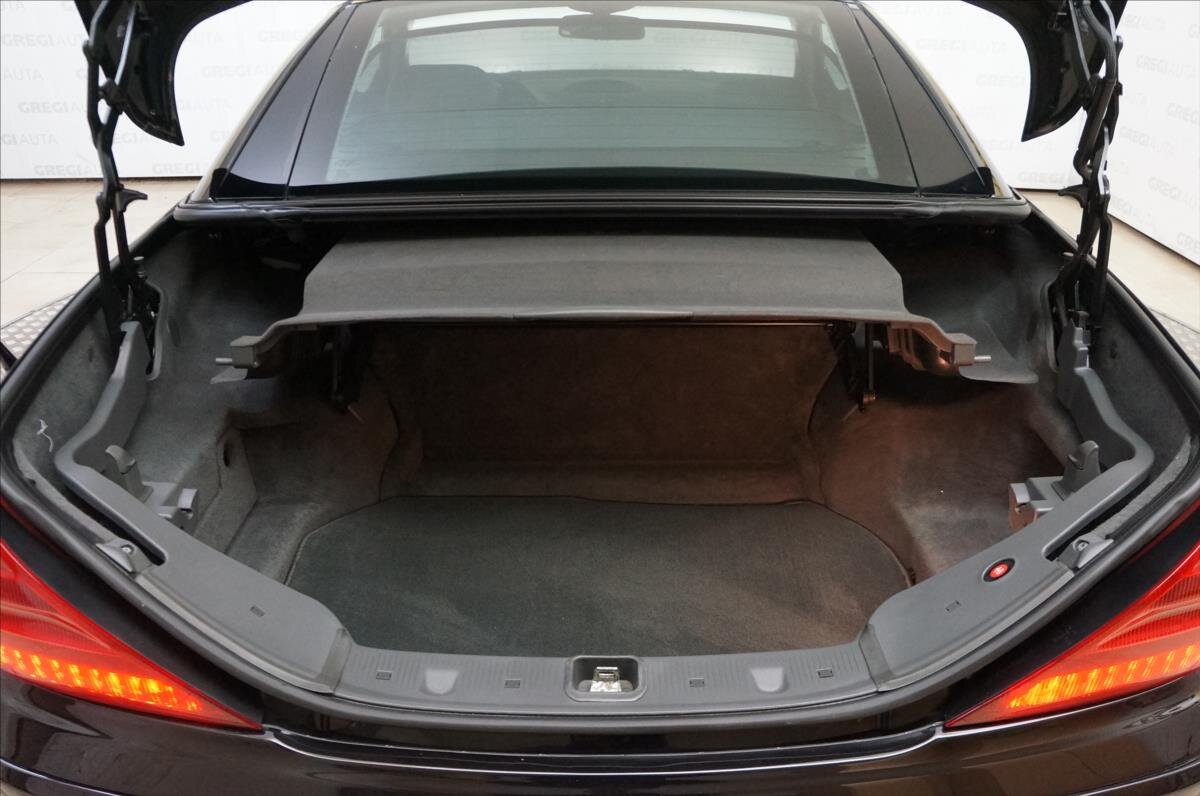 Mercedes-Benz SL Kabriolet 5,5 l 471 kw