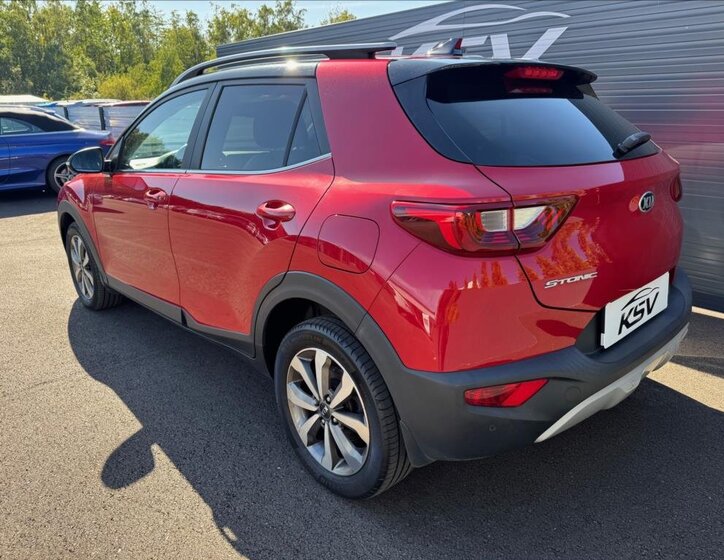 KIA Stonic Hatchback 1,2 l 61 kw