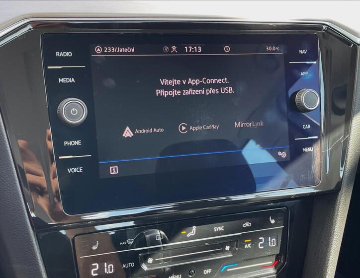 Volkswagen Passat 18