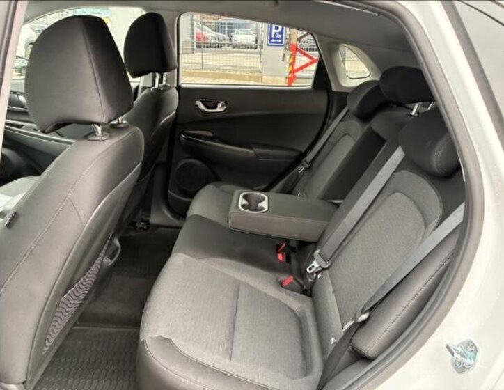 Hyundai Kona SUV / Terénní 0,0 150 kw