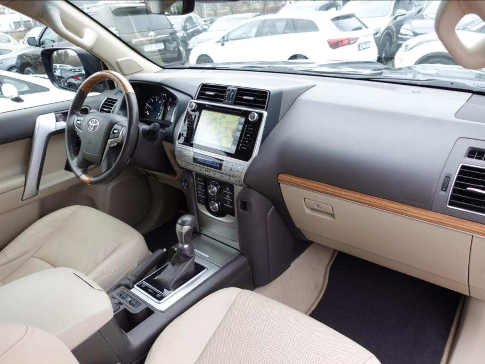 Toyota Land Cruiser 40