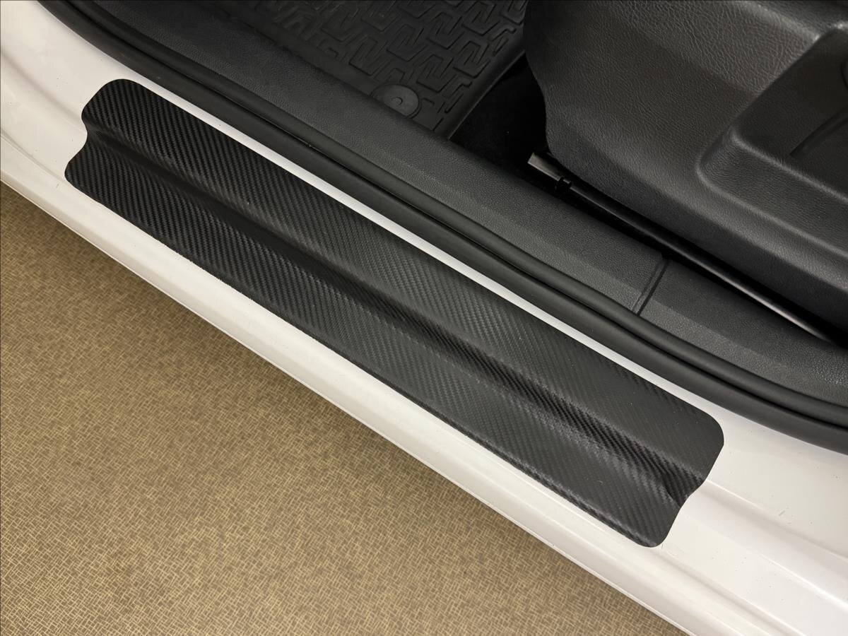 Škoda Octavia Sedan / Limuzína 1,6 l 77 kw