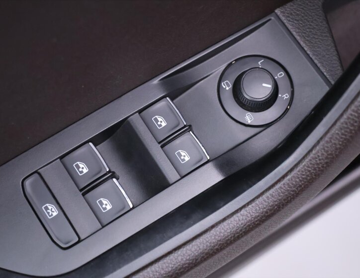 Škoda Superb Liftback 2,0 l 206 kw