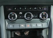 Škoda Karoq SUV / Terénní 1,5 l 110 kw