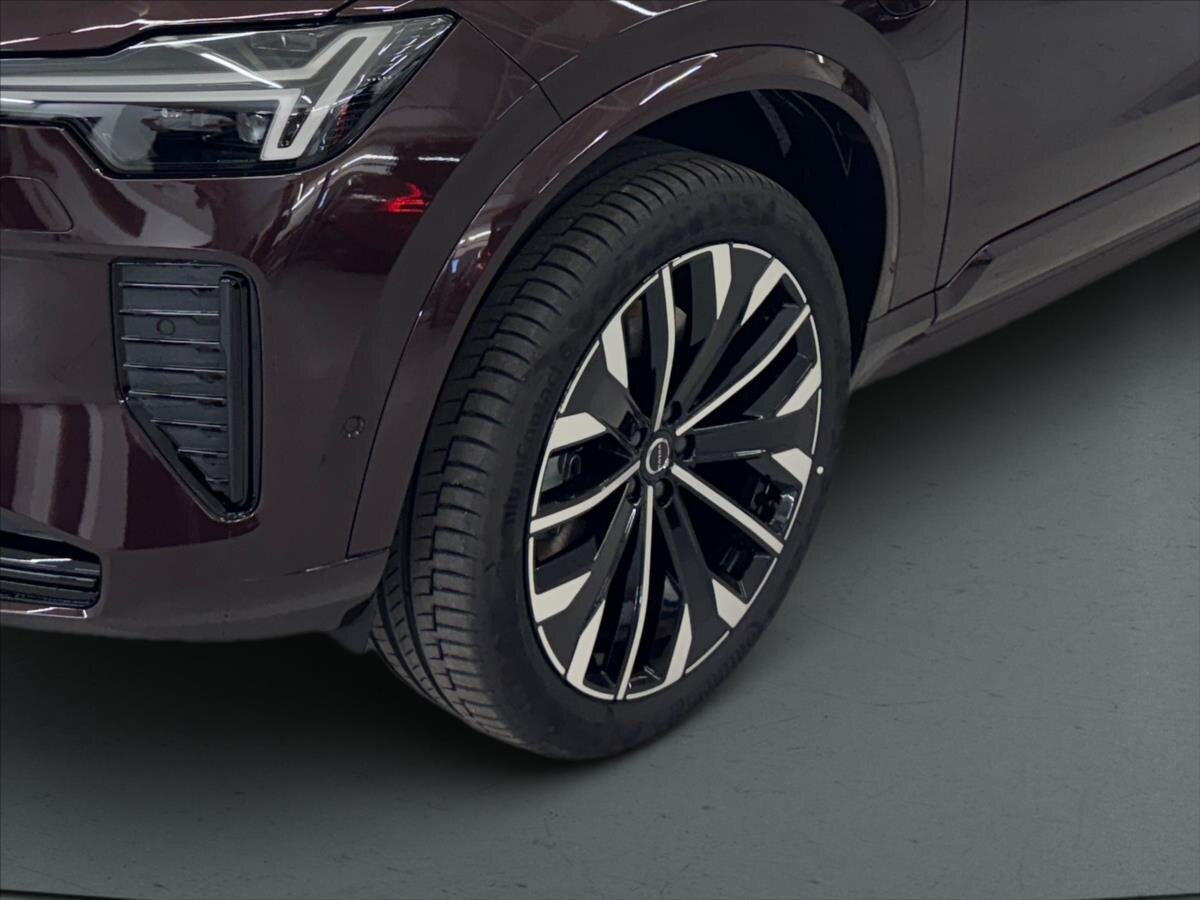 Volvo XC90 SUV 2,0 l 335 kw