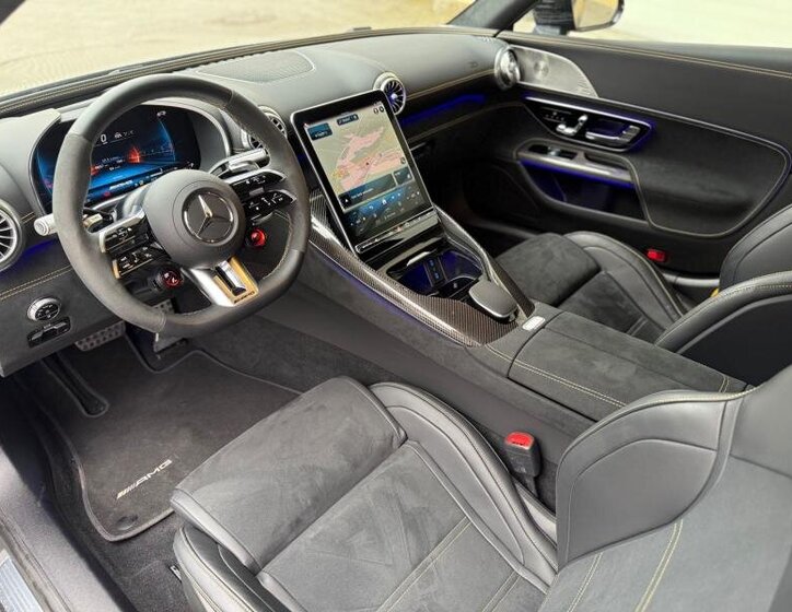 Mercedes-Benz AMG GT Kupé 4,0 l 430 kw