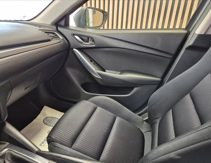 Mazda 6 Sedan 2,0 l 107 kw