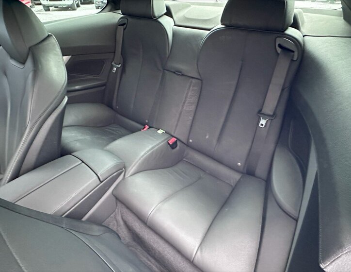 BMW Řada 6 Kupé 3,0 l 230 kw