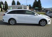KIA Ceed 5