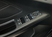 Ford Focus Hatchback 999,0 92 kw