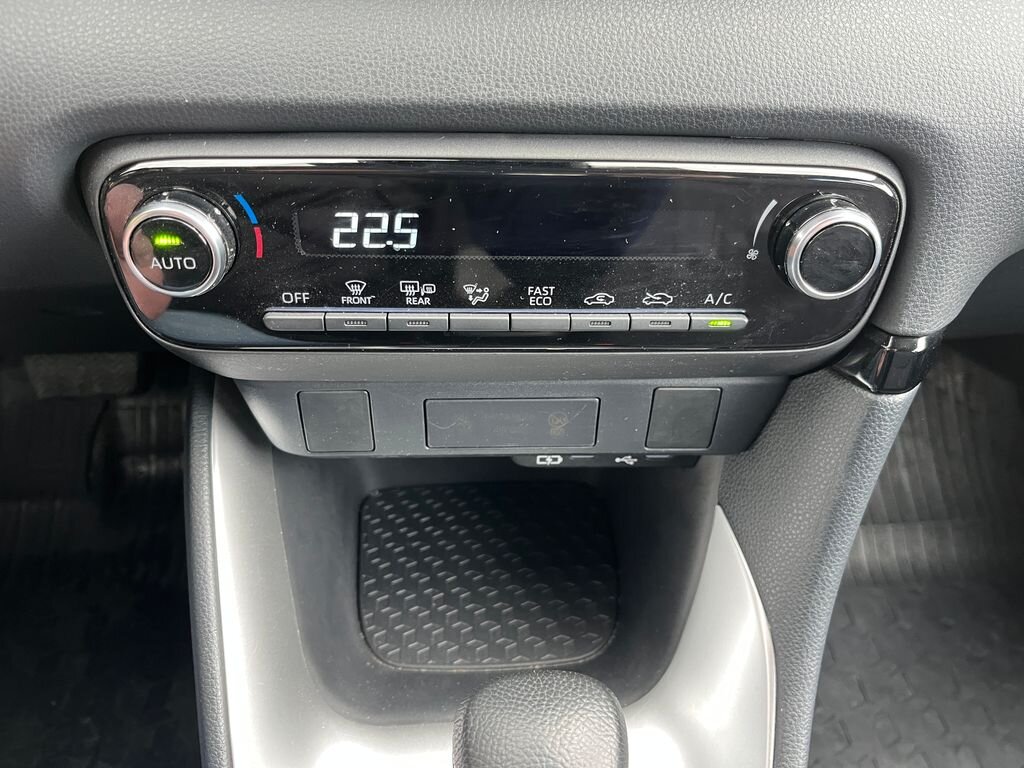 Toyota Yaris Hatchback 1,5 l 68 kw