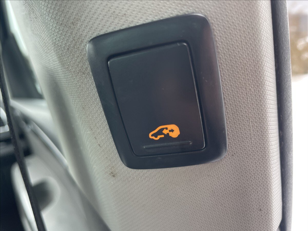 Volkswagen Sharan MPV 2,0 l 135 kw