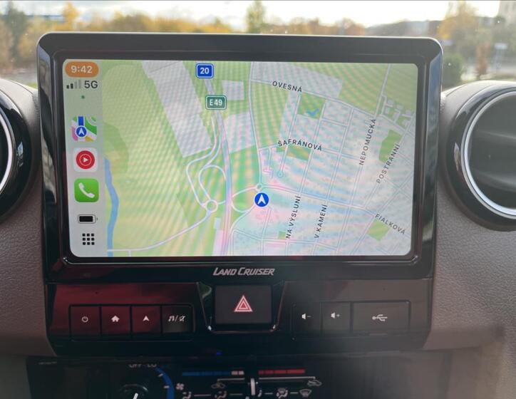 Toyota Land Cruiser 23