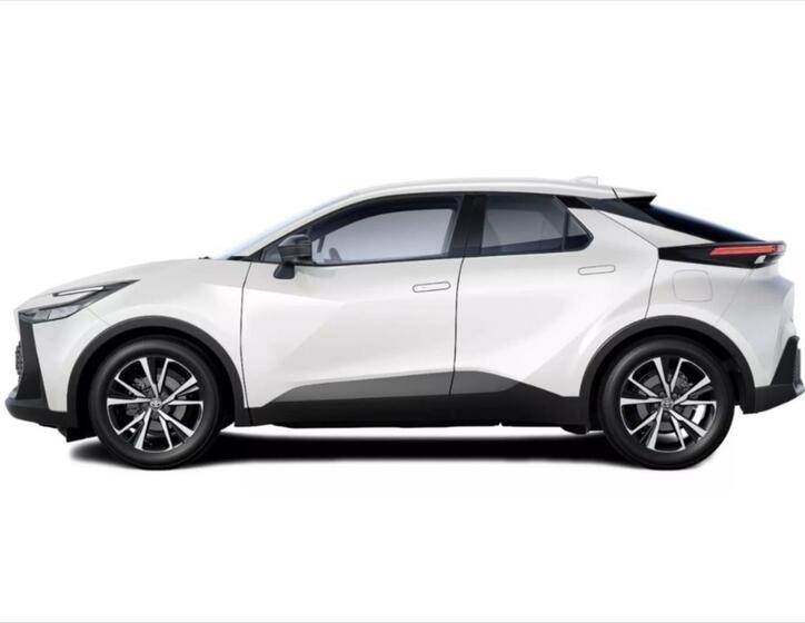 Toyota C-HR 2