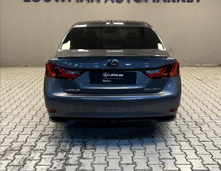 Lexus GS 450h 12