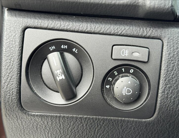 SsangYong Rexton SUV / Terénní 2,0 l 114 kw