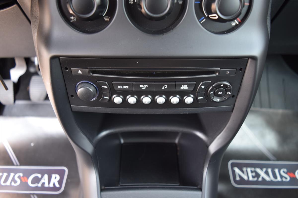 Citroën DS3 Hatchback 1,2 l 60 kw