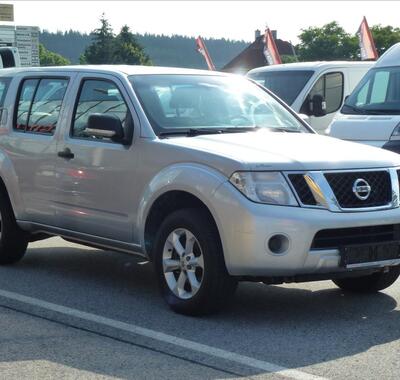 Nissan Pathfinder 3