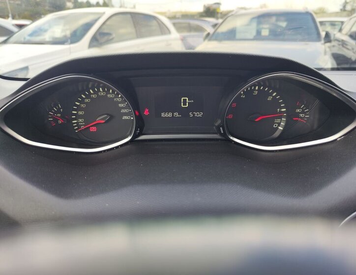 Peugeot 308 Kombi 1,6 l 88 kw