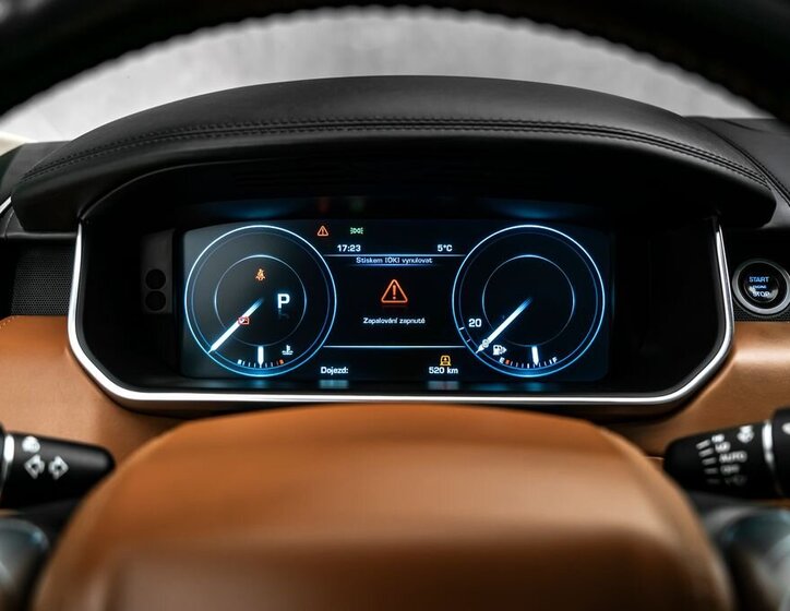 Land Rover Range Rover SUV 4,4 l 250 kw