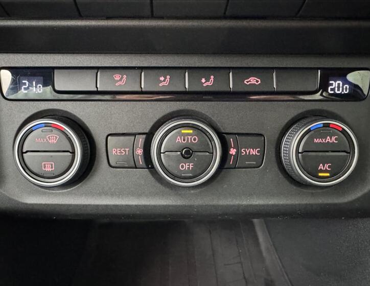 Volkswagen Amarok 34