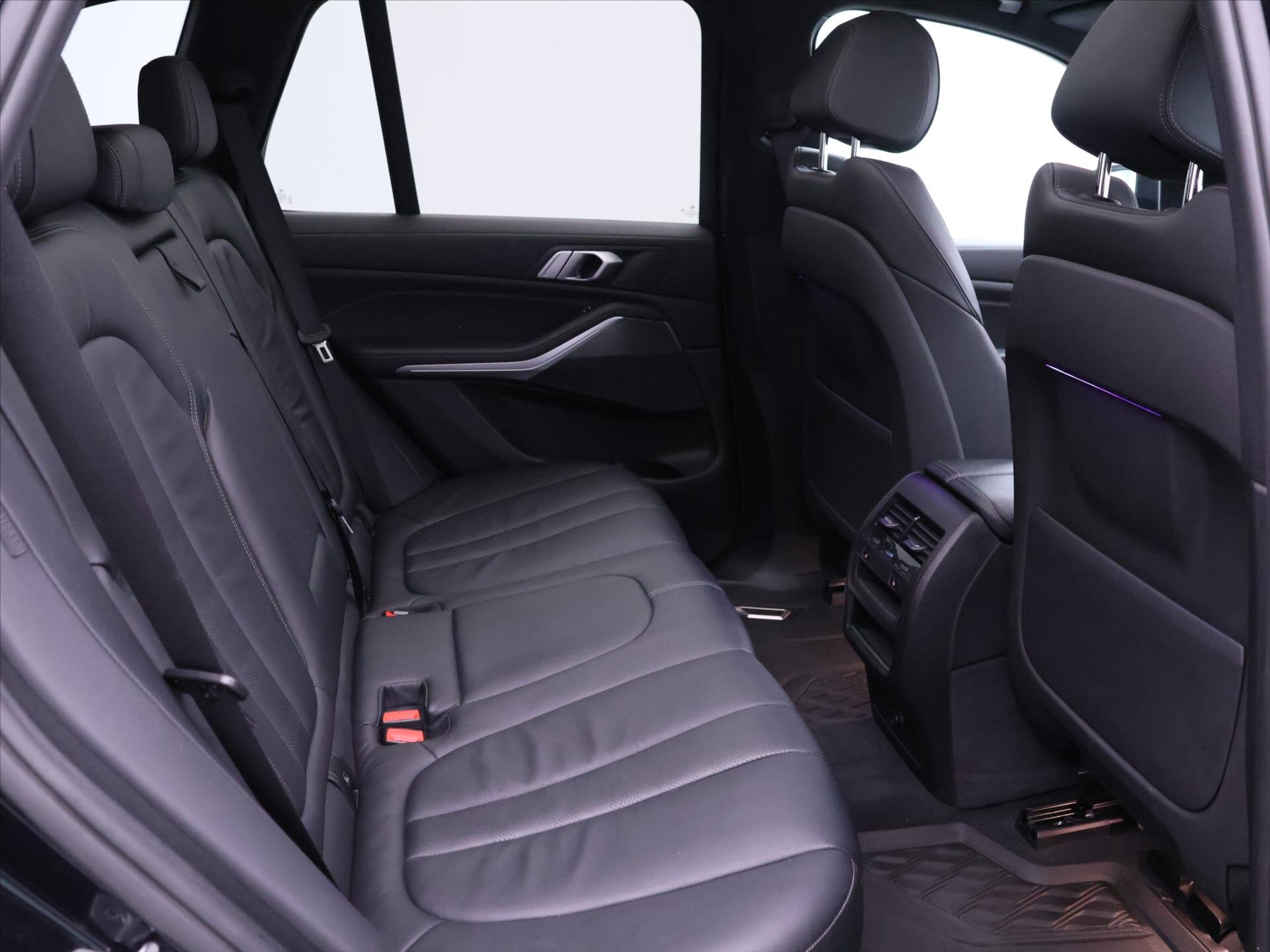 BMW X5 SUV / Terénní 3,0 l 294 kw