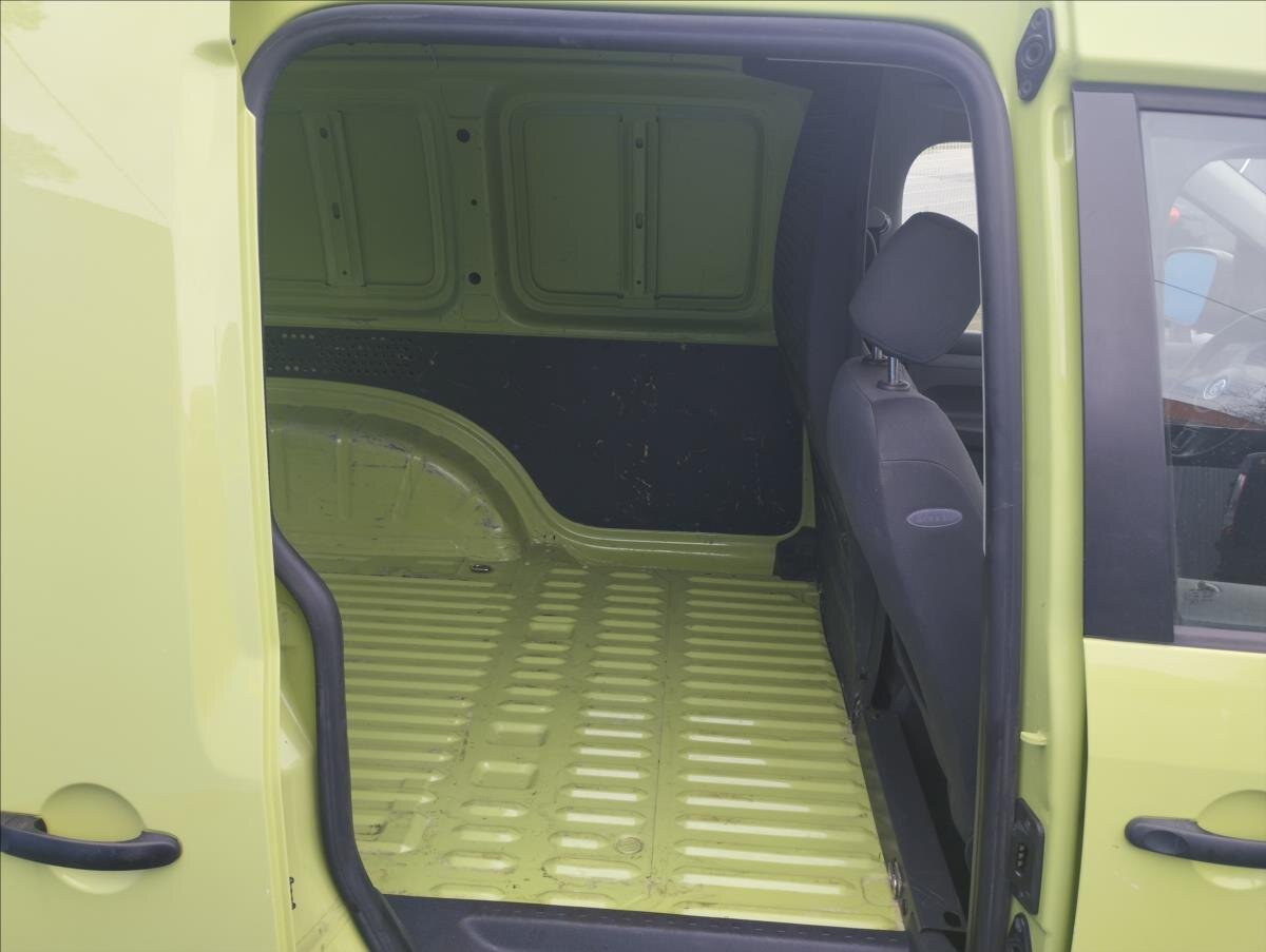 Volkswagen Caddy Pick-up 1,6 l 75 kw