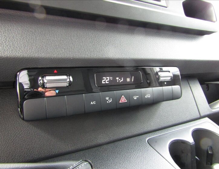 Mercedes-Benz Sprinter 18