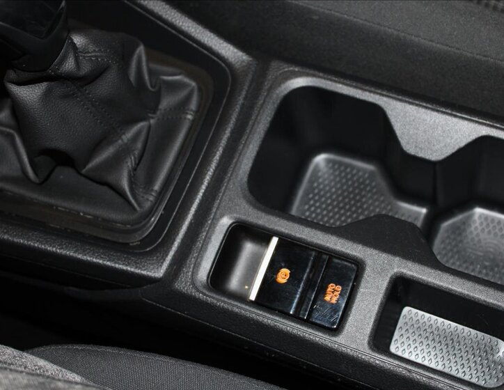 Volkswagen Caddy MPV 2,0 l 75 kw