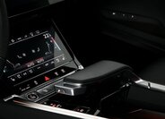 Audi e-tron SUV 0,0 300 kw