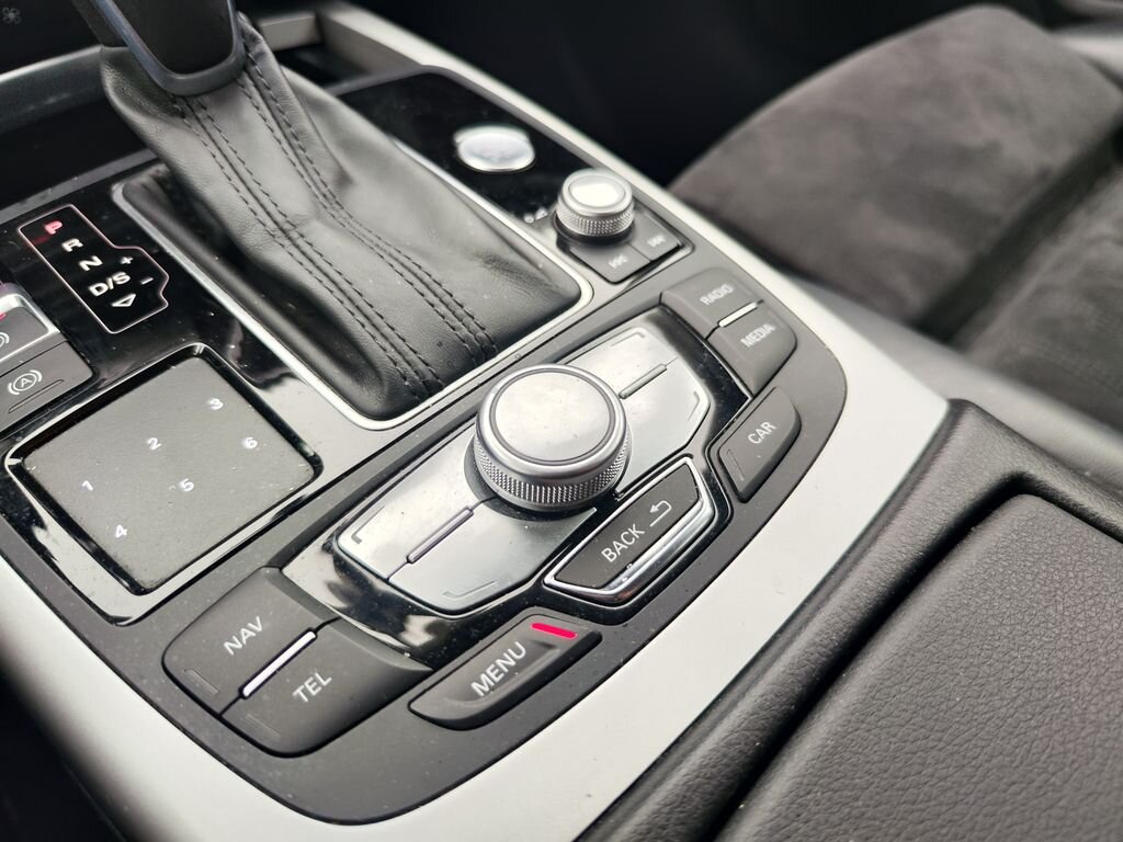 Audi A6 Sedan / Limuzína 3,0 l 200 kw