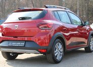 Dacia Sandero Hatchback 999,0 67 kw