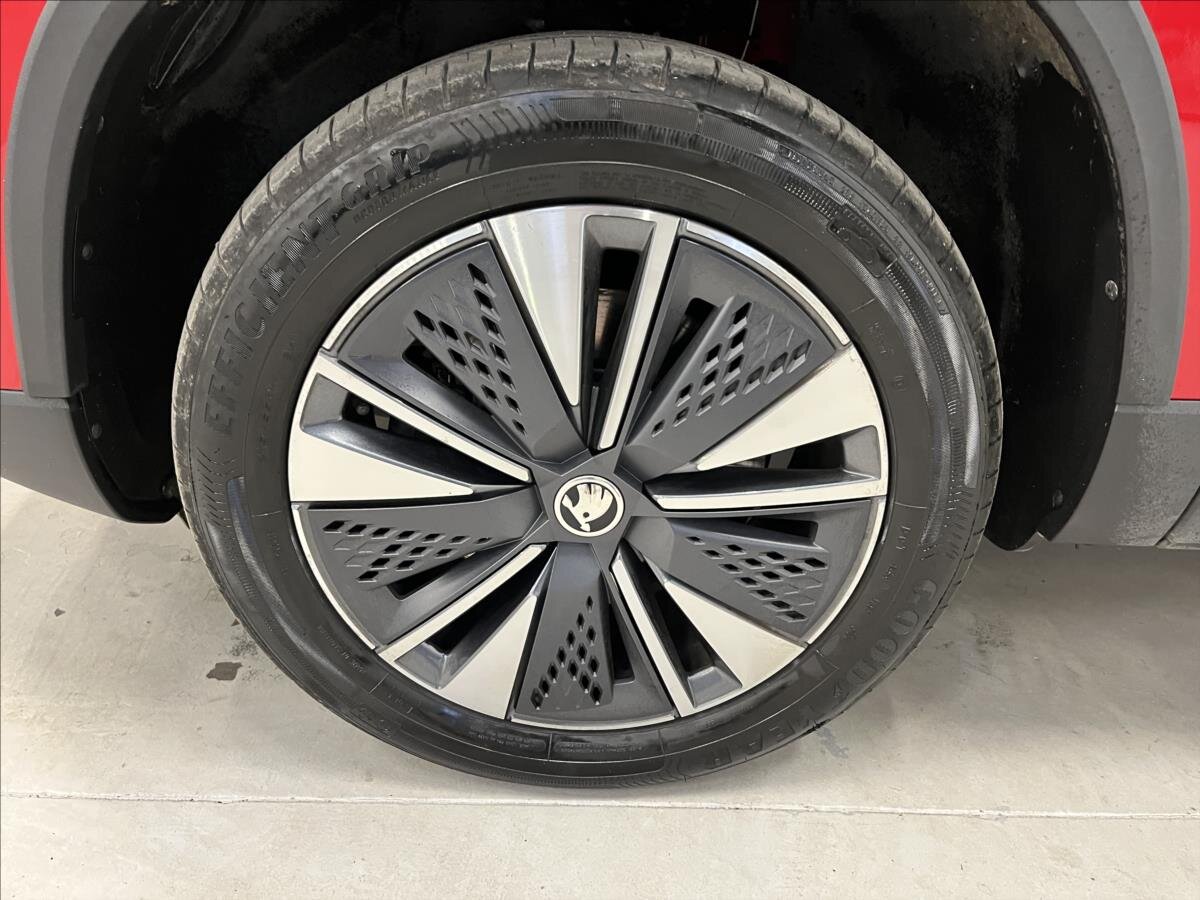 Škoda Karoq SUV 1,5 l 110 kw